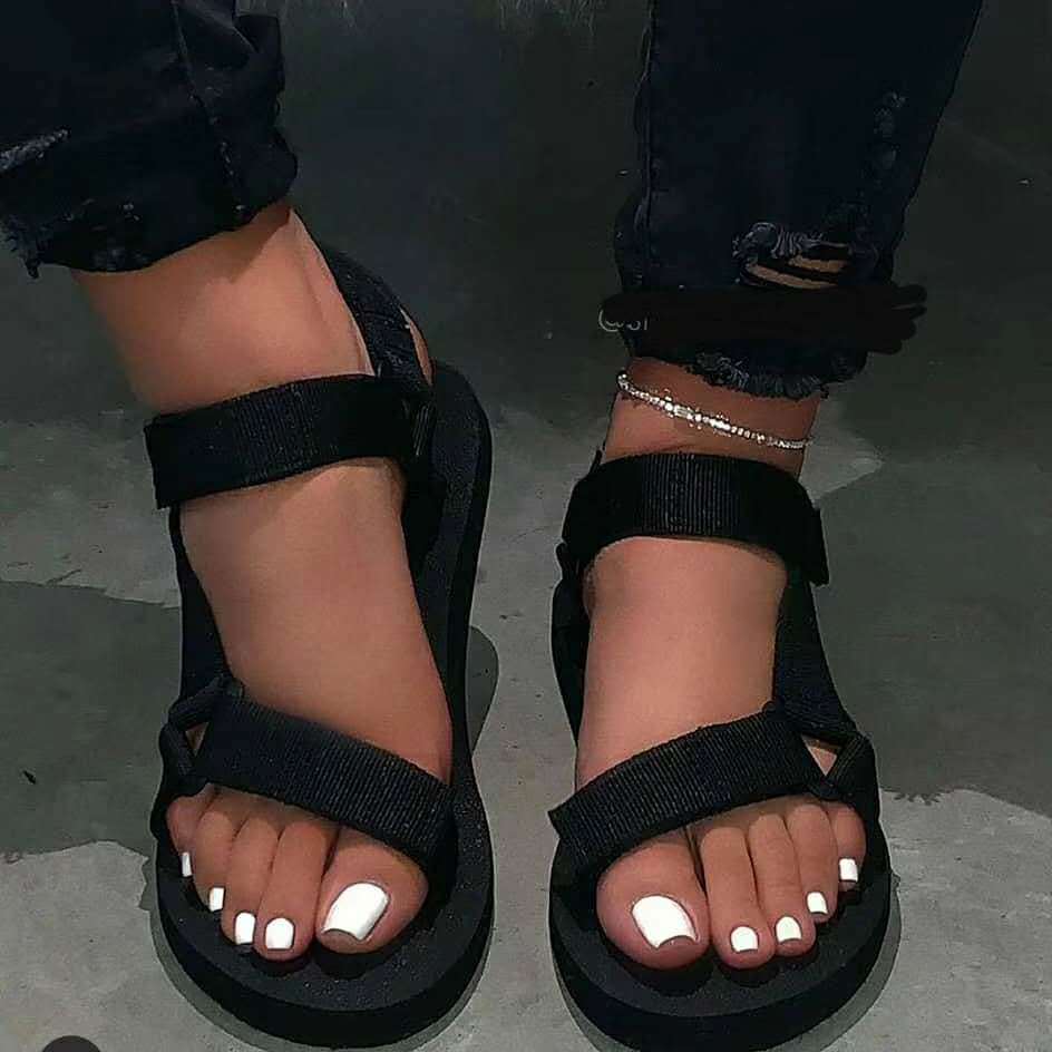 Sandalias planas romanas - Calzado de playa