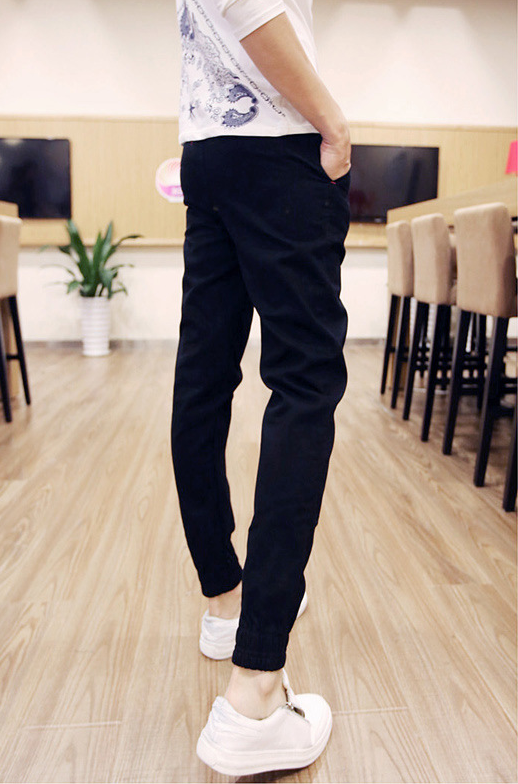 Pantalones deportivos tipo harem para hombre