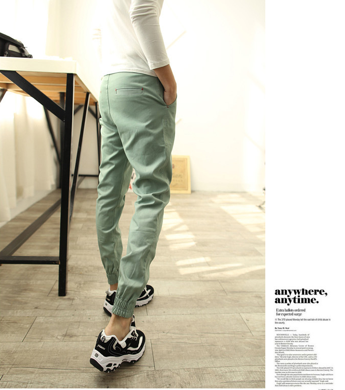 Pantalones deportivos tipo harem para hombre