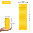 Colchoneta inflable ultraligera y portátil para acampar.
