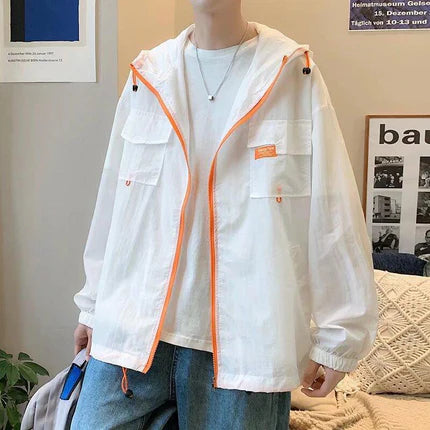 Chaqueta con capucha ligera de protección solar para hombre, ideal para el verano.