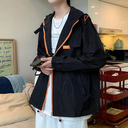 Chaqueta con capucha ligera de protección solar para hombre, ideal para el verano.
