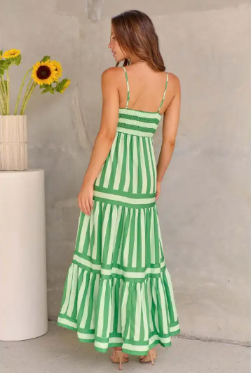 Vestido largo de verano a rayas con bolsillos – de tirantes sin espalda